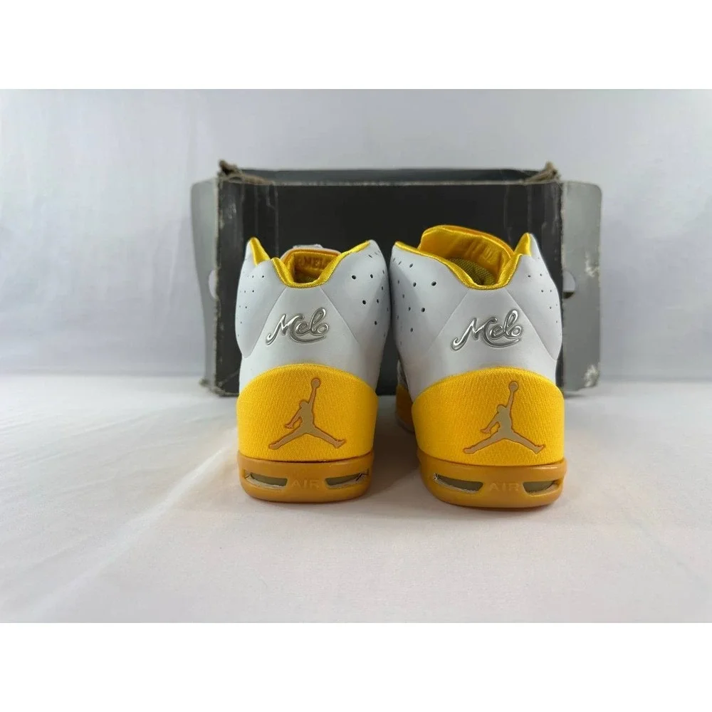 Nike Air Jordan Melo 5.5 'White Varsity Maize' 2005 Men's 311813-103 Size 12